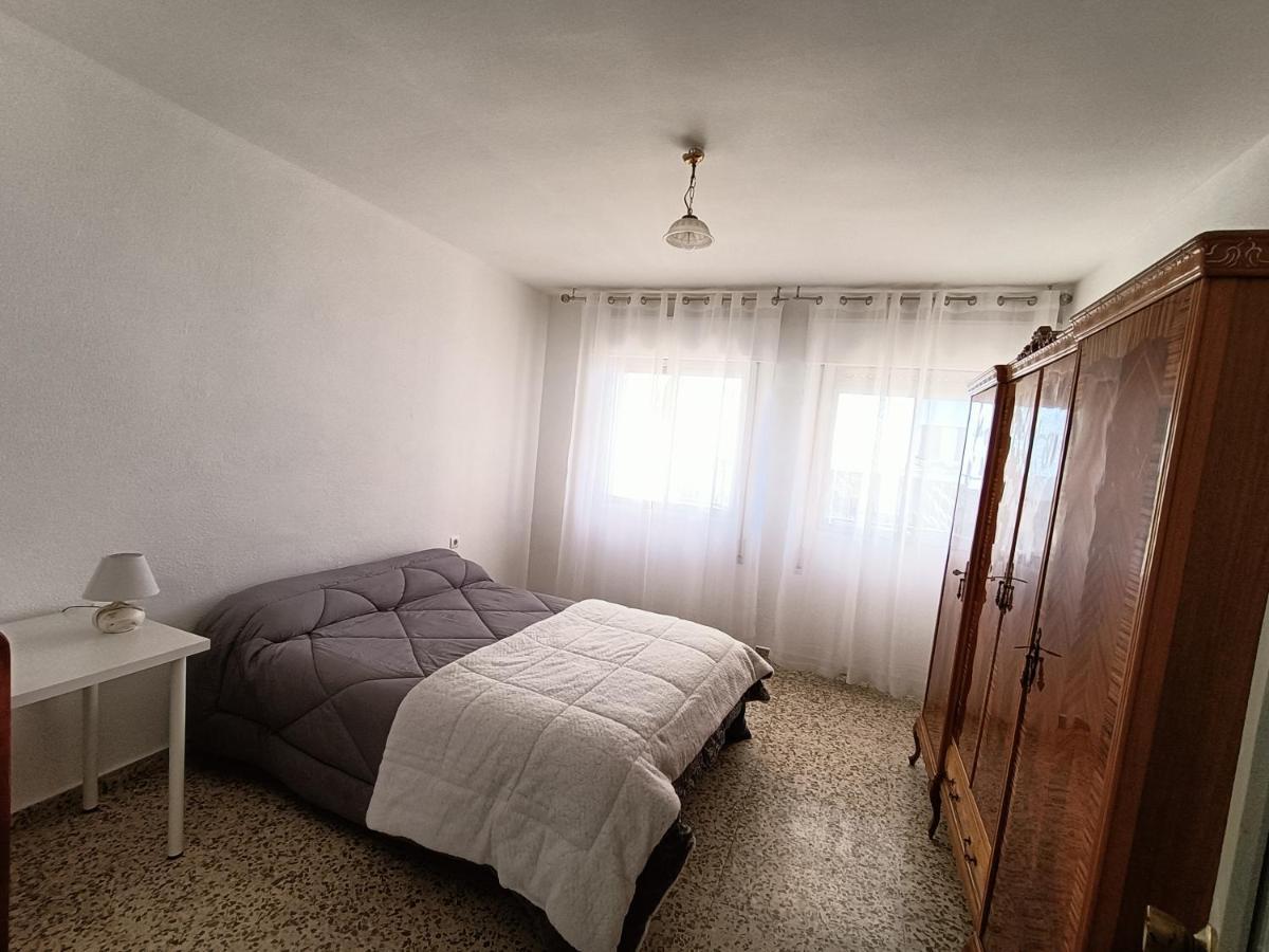 Apartamento 3 Dormitorios Con Aire Acondicionado Granada Dış mekan fotoğraf
